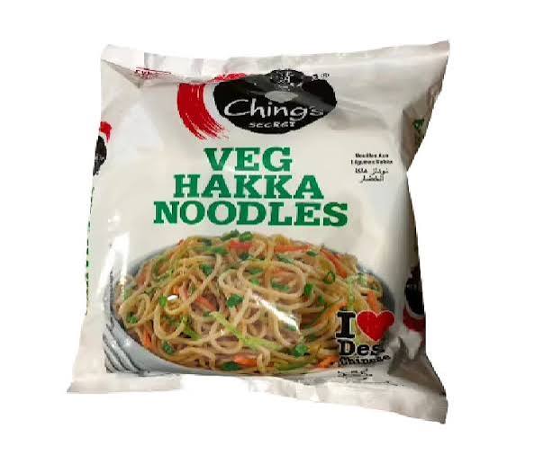 Ching's Veg Hakka Noodles 560 g
